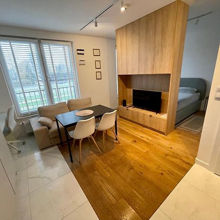 华沙Time&House Pileckiego Przy Centrum Onkologi I Klinice Novum Apartament Na Wylacznosc Pokoj,Sypialnia,Lozko, Lazienka,Kuchnia公寓 外观 照片