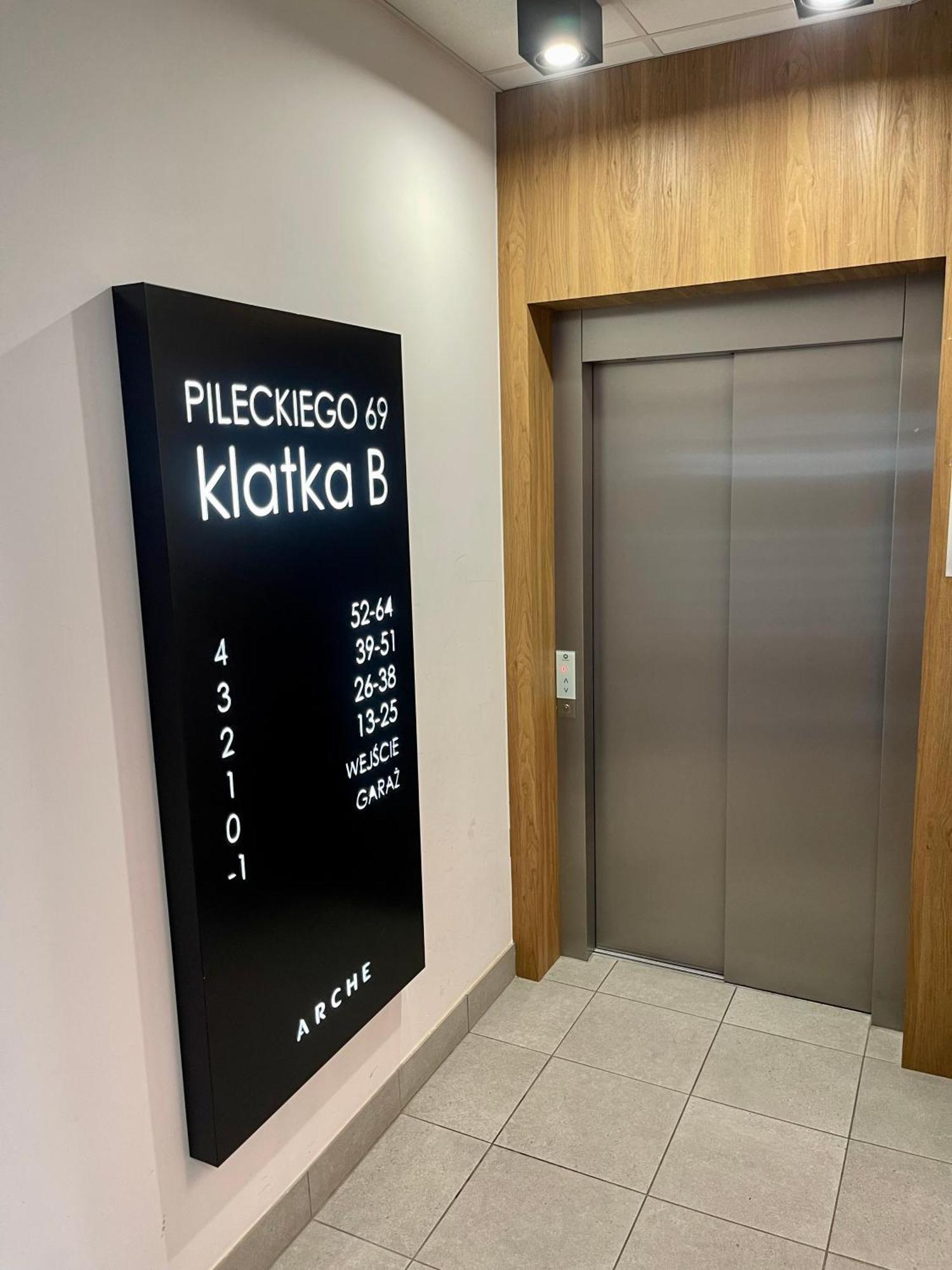 华沙Time&House Pileckiego Przy Centrum Onkologi I Klinice Novum Apartament Na Wylacznosc Pokoj,Sypialnia,Lozko, Lazienka,Kuchnia公寓 外观 照片