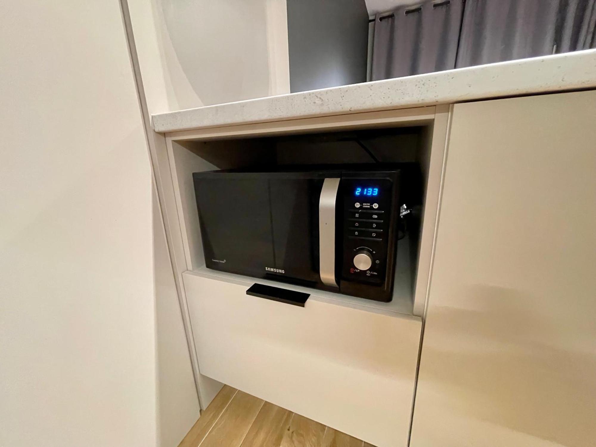 华沙Time&House Pileckiego Przy Centrum Onkologi I Klinice Novum Apartament Na Wylacznosc Pokoj,Sypialnia,Lozko, Lazienka,Kuchnia公寓 外观 照片