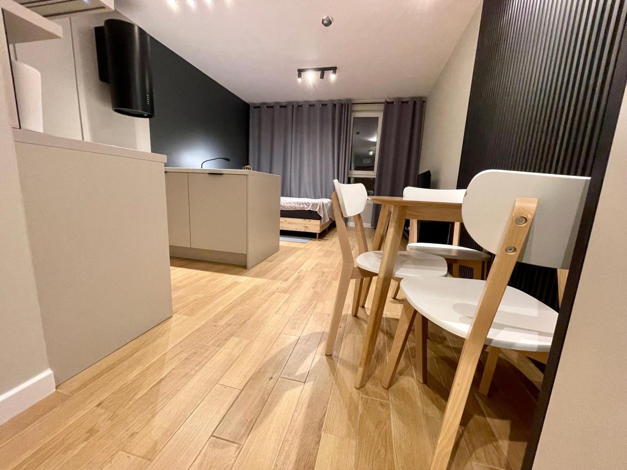 华沙Time&House Pileckiego Przy Centrum Onkologi I Klinice Novum Apartament Na Wylacznosc Pokoj,Sypialnia,Lozko, Lazienka,Kuchnia公寓 外观 照片